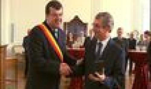 14-07-08 : Patrick Fers nommé citoyen d'honneur